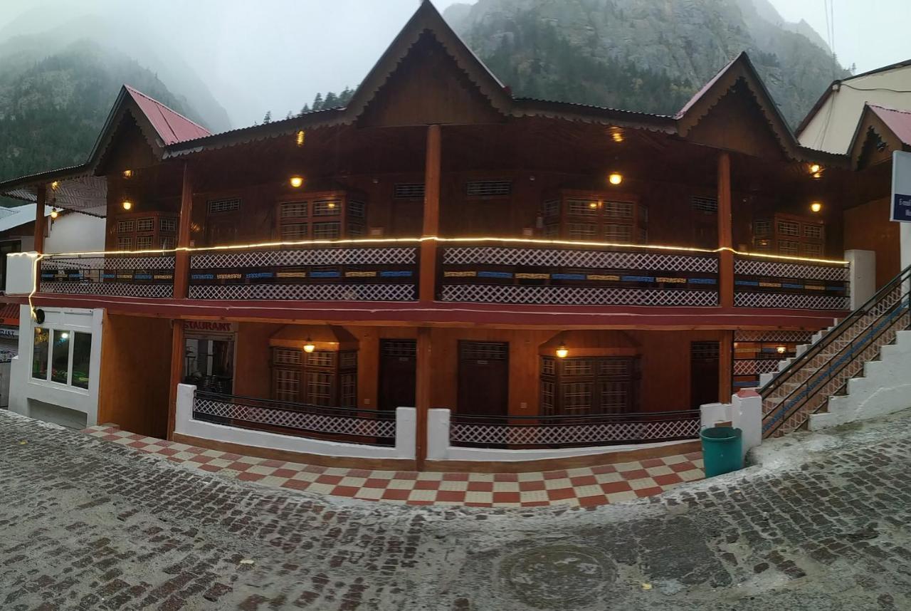 Hotel Manisha Gangotri Esterno foto